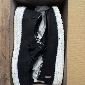 Hey Dude Wendy Basic Black Odyssey